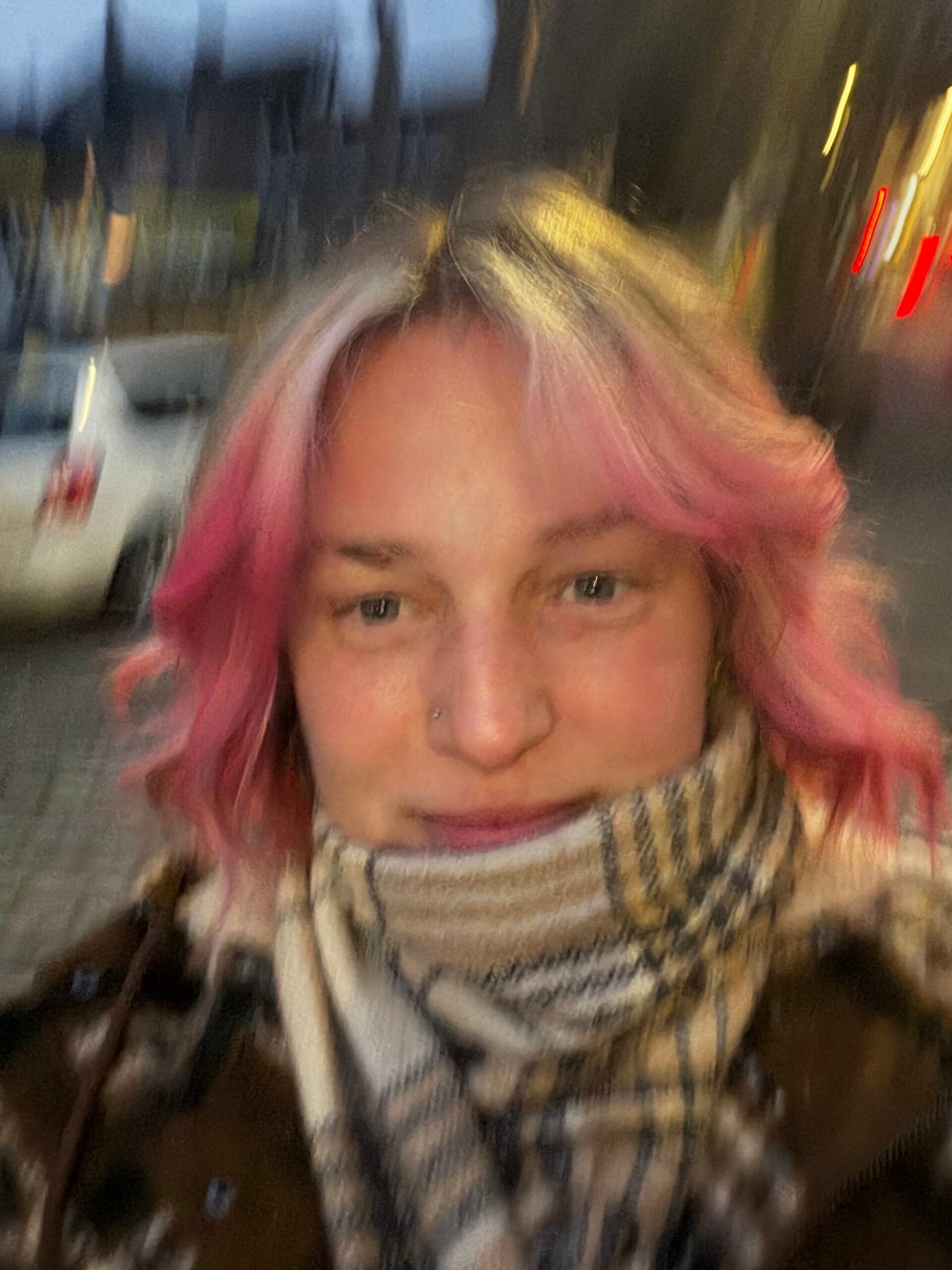 Lana Sobota Edinburgh intimate wedding & romantic elopement photographer